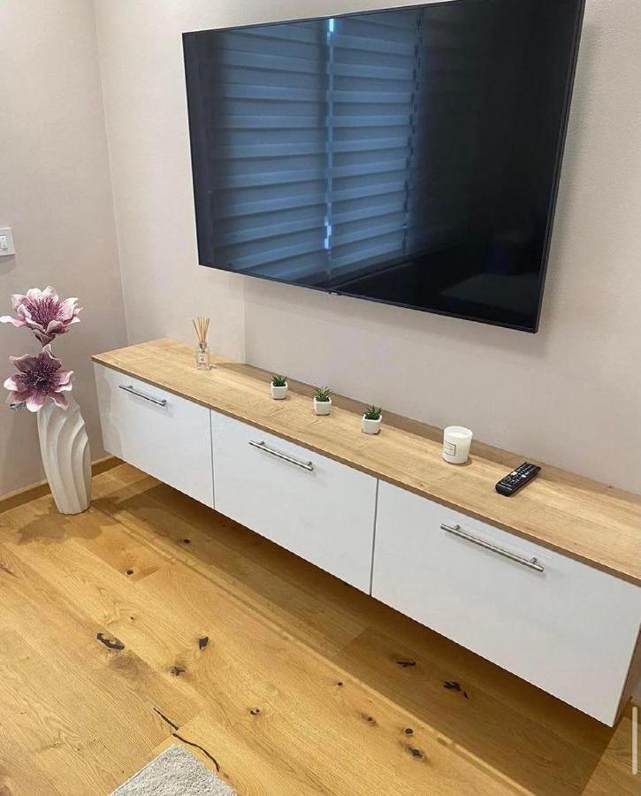 Jellenaa Apartamento Zlatibor Exterior foto