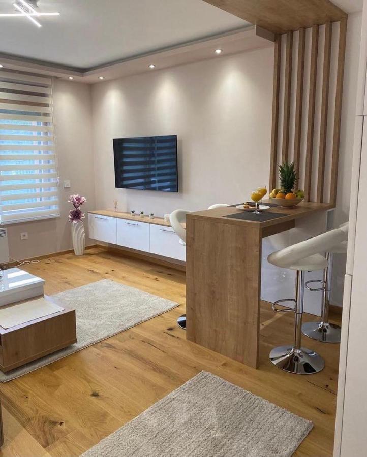 Jellenaa Apartamento Zlatibor Exterior foto